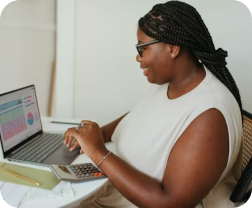 Business owner receiving executive coaching services from BeTeachable consultant